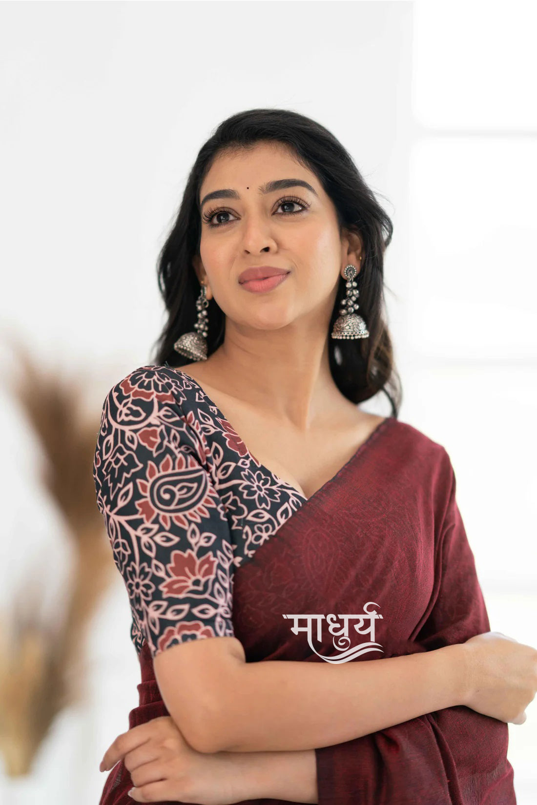 Maroon Khadi Cotton Saree With Leaf Printed Blouse